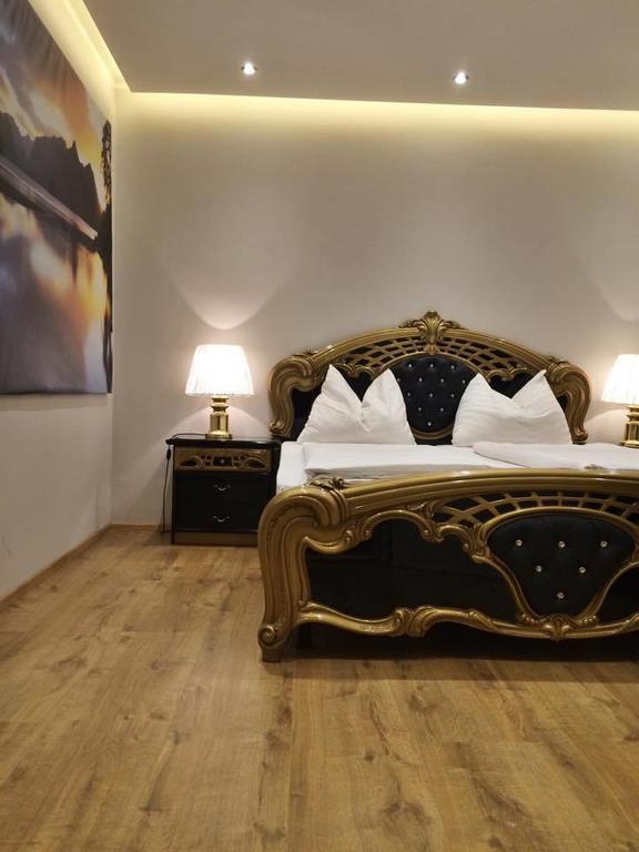 Stadthotel Restaurant Auerhahn 버클라브레크 객실 사진