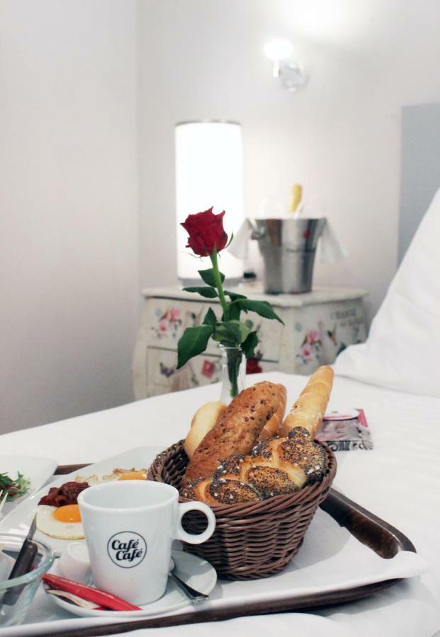 Stadthotel Restaurant Auerhahn 버클라브레크 외부 사진